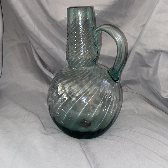 Vintage glass vase pitcher - Picture 2 of 10